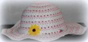 Плетеная шляпка с цветком, цвет нежно розовый с белым