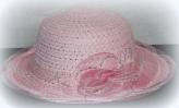 Плетеная шляпка с цветком, цвет нежно розовый